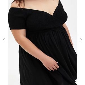 Torrid 3X black smocked dress